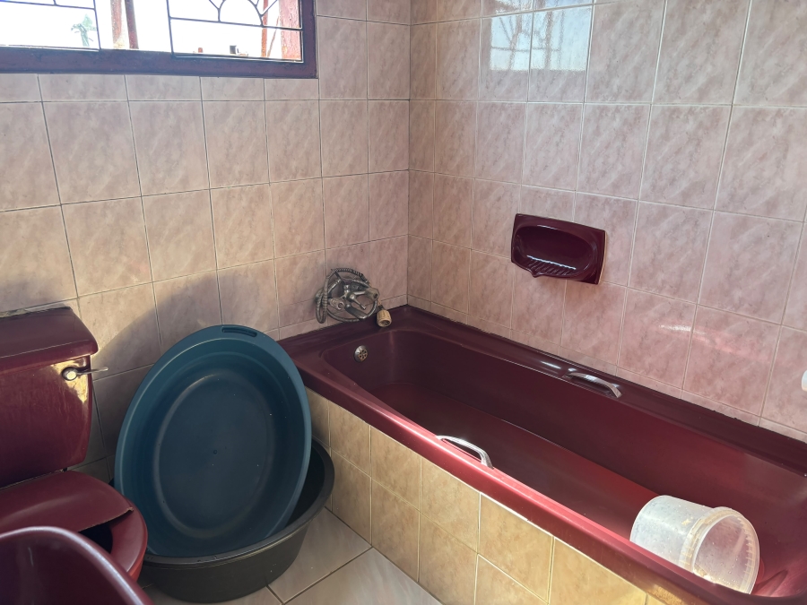 2 Bedroom Property for Sale in Mdantsane Nu 13 Eastern Cape